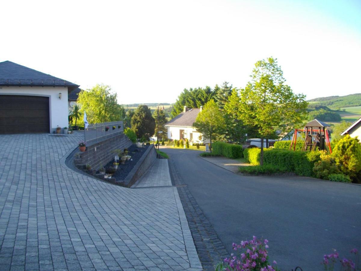 Appartement Brigitte Karst à Kelberg Extérieur photo